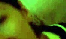 टीनी विक्सेन अपने खूबसूरत मुंह से काम करती हुई शानदार ओरल वीडियो।